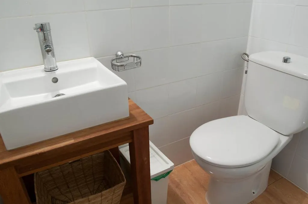 برشلونة Magic Fountain Apartments 0*,
