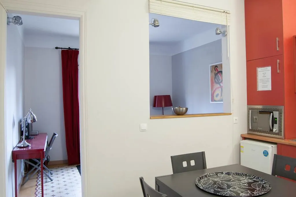 برشلونة Magic Fountain Apartments